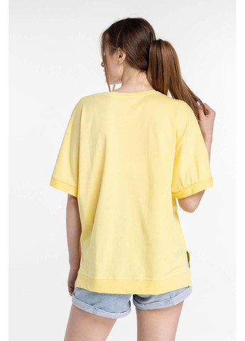 Желтая демисезон футболка Kuzey