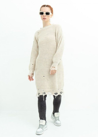Бежевый зимний бежевый длинный свитер-платье с перфорацией Magnet