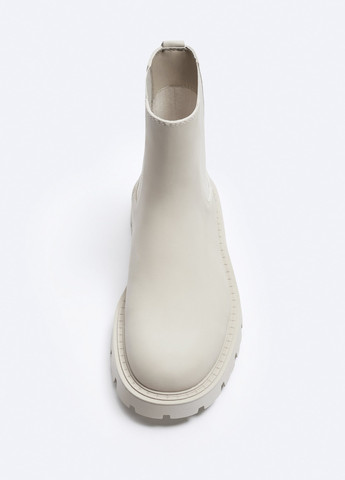 Молочные осенние ботинки Zara