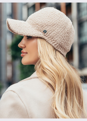 демисезонная кепка бежевого цвета Dressa (266622607)