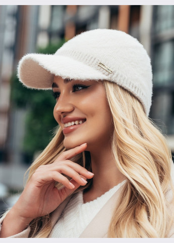 кепка дрібної в'язки бежевого кольору Dressa (266622402)