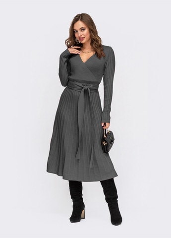 Темно-сіра в'язане плаття темно-сірого кольору зі спідницею-плісе Dressa
