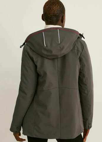 Оливковая (хаки) зимняя водонепронецаемая куртка C&A