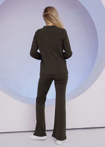 Утеплений костюм кольору хакі з брюками-кльош ISSA PLUS (266782501)