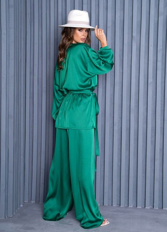 Шелковый зеленый костюм в пижамном стиле ISSA PLUS (266782081)