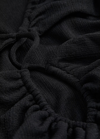 Чорна кежуал сукня H&M однотонна