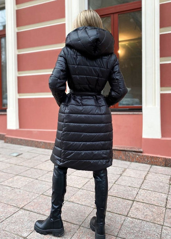 Чорне демісезонне Пальто стьобане з об'ємним капюшоном Liton