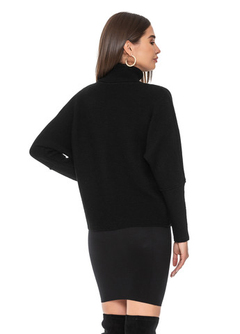 Чорний светр з широкими рукавами SVTR