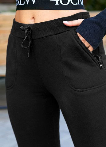 Черные спортивные демисезонные классические брюки Tailer
