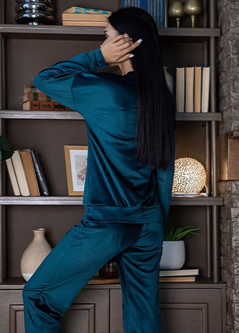 Темно-зеленая всесезон пижама брючная с кофтой теплая велюр пб1500 темно-зеленый MiaNaGreen