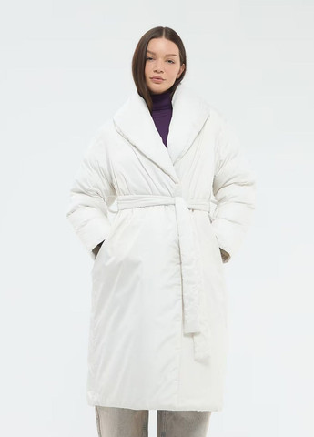 Черная демисезонная пальто женщин Terranova