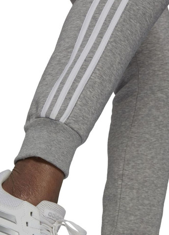 Женские брюки Essentials 3-Stripes GV6020 adidas (267649829)
