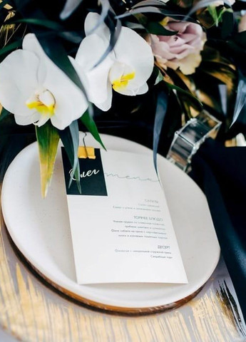 Нож столовый золотого цвета с черной ручкой из нержавейки. Приборы для ресторанов кафе и дома REMY-DECOR (267897115)