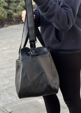 Спортивна жіноча сумка для тренувань містка дорожня чорна, на 25л ToBeYou сумка (w) н (268224003)