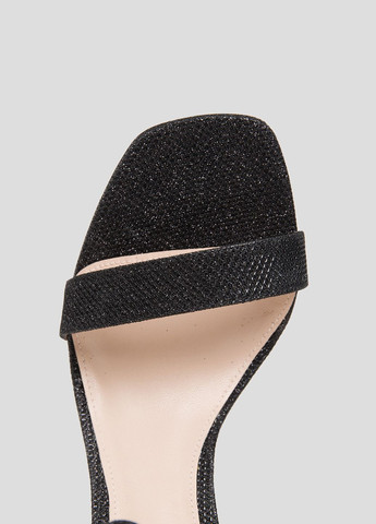 Серебряные черные замшевые босоножки на каблуке Stuart Weitzman