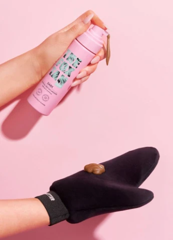 Рукавичка для нанесення автозасмаги PrettyLittleThing (268301184)