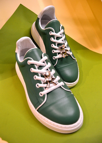 Зеленые кеды женские кожаные с мишкой зеленый Magza