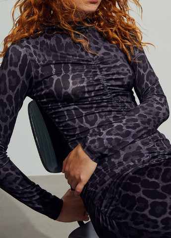 Черное кэжуал платье H&M леопардовый