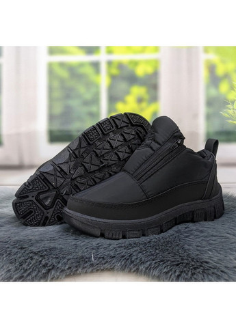 Зимние ботинки дутики женские черные на меху SV тканевые