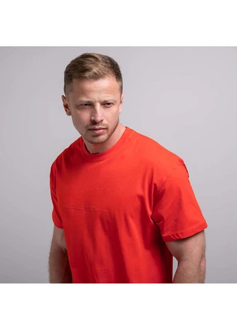 Красная футболка Fashion