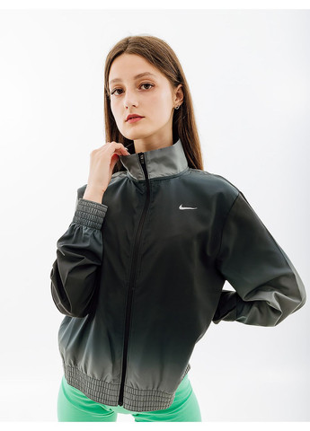 Черная демисезонная женская куртка w nk swsh run prnt jkt черный Nike