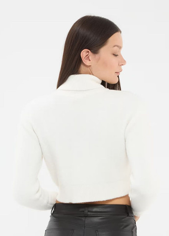 Белый зимний свитер женщин Terranova