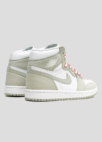 Белые бело-оливковые хайтопы air jordan 1 high og seafoam Nike