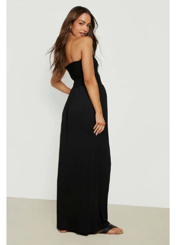 Черное повседневный платье Boohoo однотонное