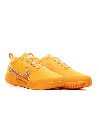 Помаранчеві Осінні чоловічі кросівки zoom court pro cly помаранчевий Nike