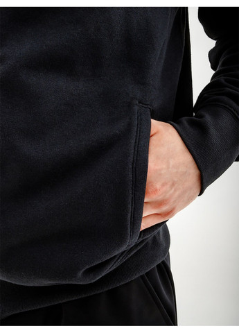 Чорна демісезонна чоловіча куртка classic cf fz чорний New Balance