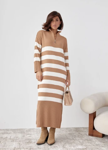Кавова в'язана сукня oversize в смужку Lurex