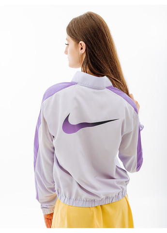 Фиолетовая демисезонная женская куртка w nk swsh run jkt фиолетовый Nike