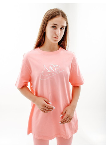 Розовая летняя женская футболка w nsw tee oc 2 bf розовый Nike