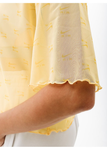 Жовта літня жіноча футболка w nsw air aop mesh ss crop top жовтий Nike