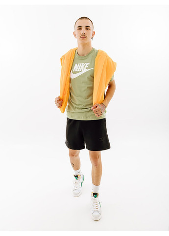 Зеленая мужская футболка m nsw tee icon futura зеленый Nike
