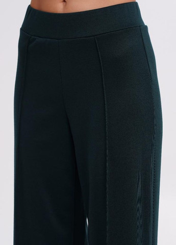 Жіночий спортивний костюм гольф + штани кльош Podium (268987859)
