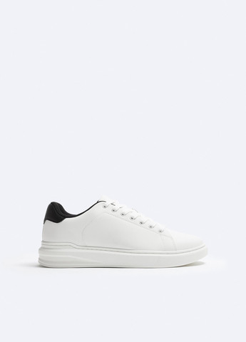 Белые демисезонные кроссовки Zara