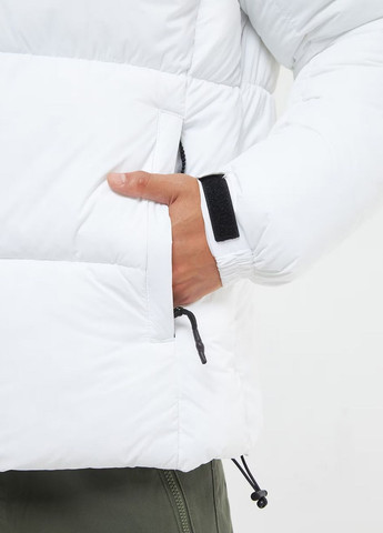 Белая демисезонная куртка муж Terranova