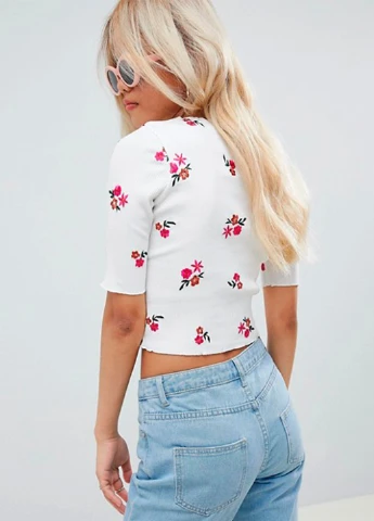 Жіноча укорочена футболка Asos - (269131797)