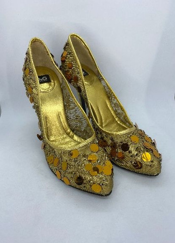 Туфли Dolce & Gabbana на высоком каблуке со стразами