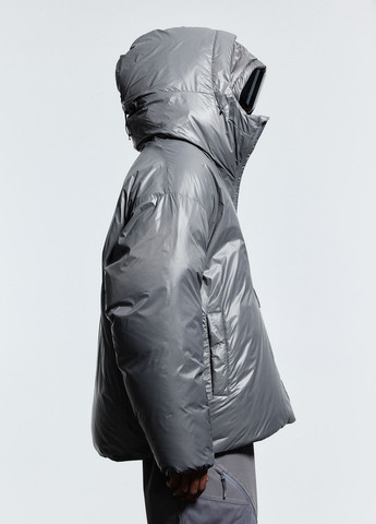 Темно-сіра зимня куртка H&M