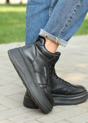 Черные демисезонные кроссовки женские кожаные байка AESD