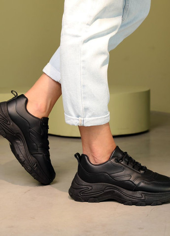 Чорні осінні кросівки жіночі AESD
