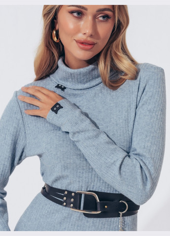 Голубое утеплённое платье-миди с разрезом на ноге голубое Dressa