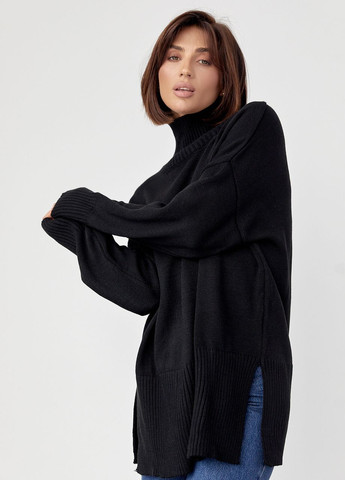Черный демисезонный женский вязаный свитер oversize с разрезами по бокам Lurex