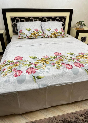 Постельное белье хлопковое Цветы Двуспальное Простынь на резинке 160x200х20 Бязь Белое 50 х 70 No Brand (270469808)