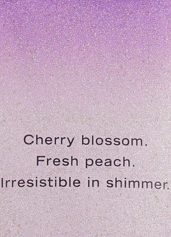 Лосьон для тела с шиммером Fragrance Lotion Love Spell Shimmer 236мл Victoria's Secret (270368788)