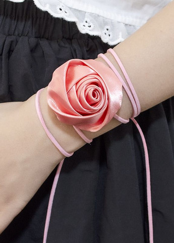Чокер на шию Бутон Троянди рожевий з атласу на замшовому шнурку No Brand (270365607)