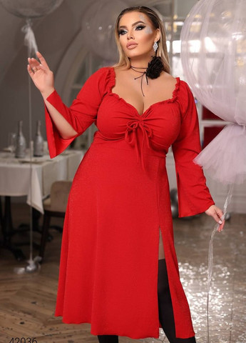 Красное вечернее вечернее платье блестящее с разрезом Liton однотонное