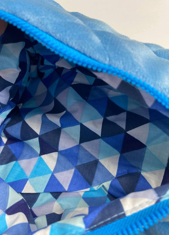 Плюшевая косметичка голубая No Brand (270846044)